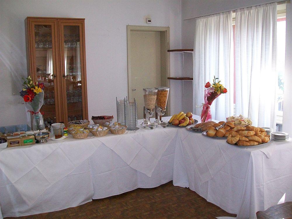 Hotel Garni Montaldi Muralto Esterno foto